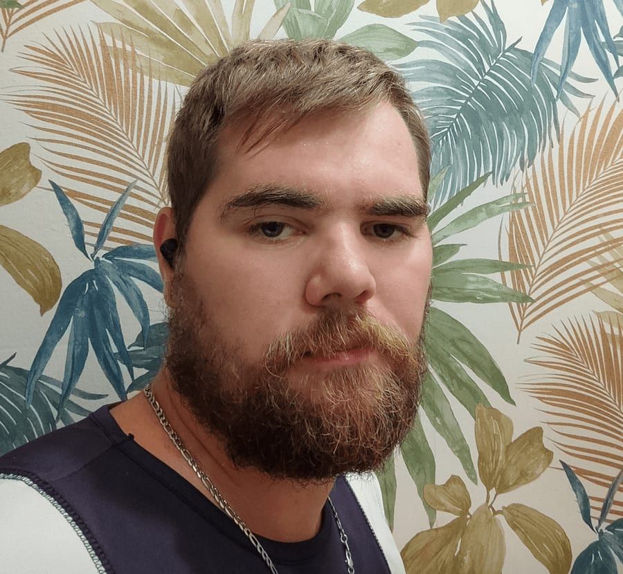 Profil de Cezar